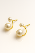 Modern pearl spiral studs