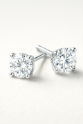 Luxury-Round-Diamond-Stud-Earrings