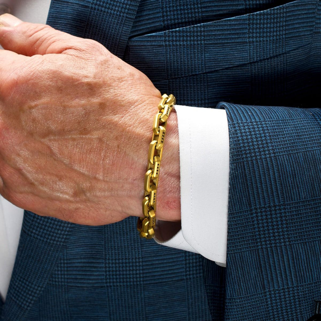 8mm Matte Finish 18Kt Gold IP Stainless Steel Faceted Interlock Link Chain Bracelet with 1mm Black Spinel
