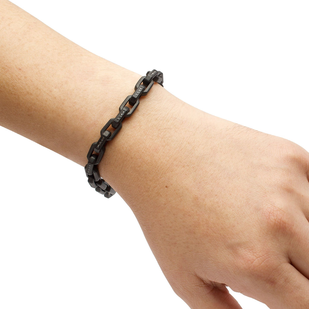 8mm Matte Finish Black IP Stainless Steel Faceted Interlock Link Chain Bracelet with 1mm Black Spinel