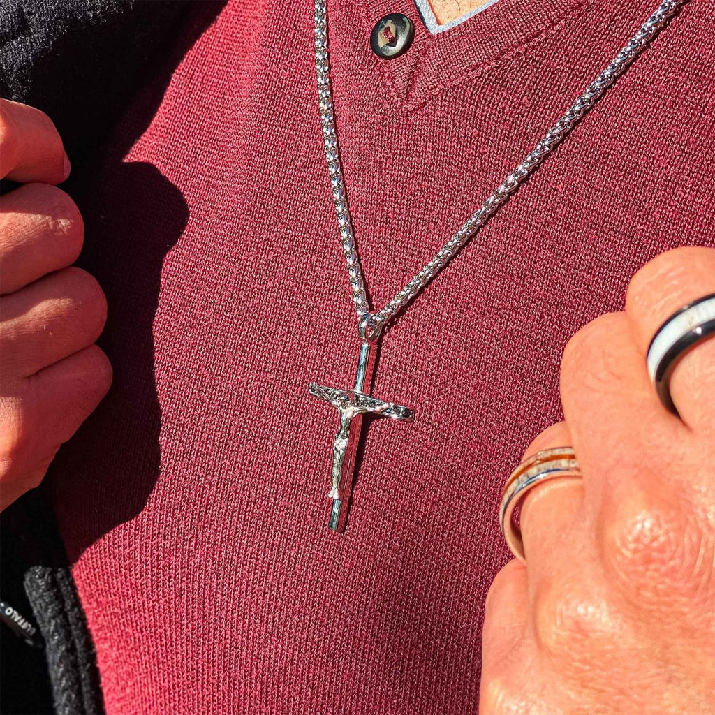 Black Cz Cross Pendant Chain (ssp20084snk1)