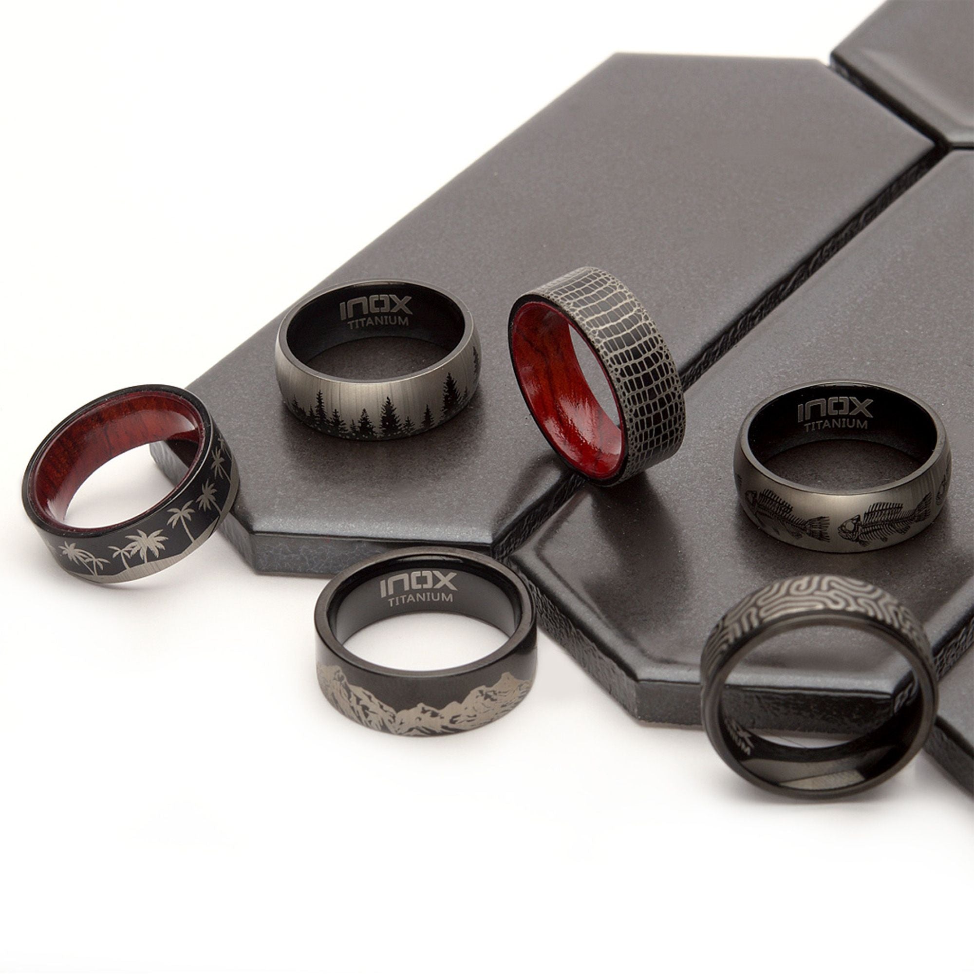 Titanium Black Ip With Evergreen Forest Treeline Design Comfort Fit Ring (tifr9004)
